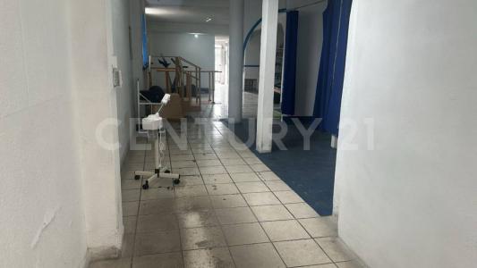 CASA EN VENTA PARA DIVERSOS USOS SOBRE LA CARR. FEDERAL PUEBLA -TEHUACAN!,, Amozoc, פואבלה 72995, מקסיקו