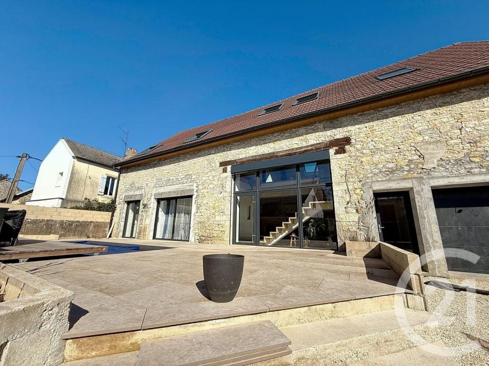 Remilly Sur Tille, Bourgogne 21560, 法國