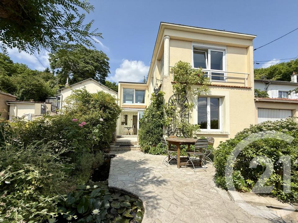 Le Pecq, Île-de-France 78230, France