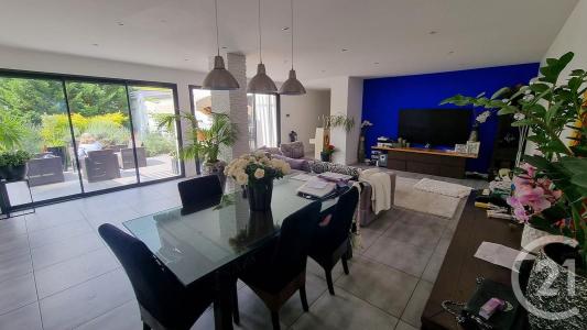 La Varenne St Hilaire, Île-de-France 94210, アキタン