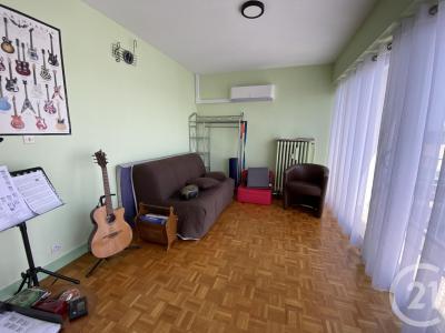 Nevers, Bourgogne 58000, France