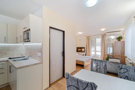 Na výspě, Praha, Území Hlavního Města Prahy 14700, Çek Cumhuriyeti