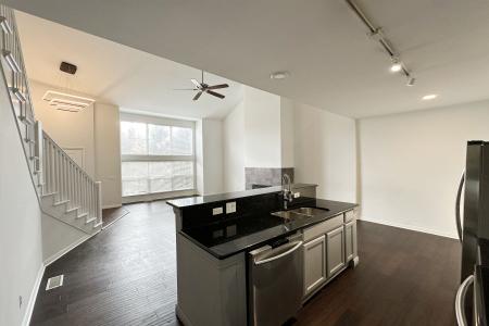 11705 Squiers Blvd 114, Utica, Michigan 48315, USA