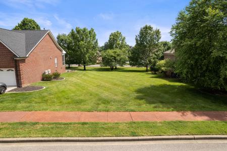 1087 Isaac Franklin Dr, Gallatin, Tennessee 37066, USA