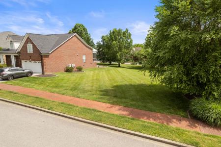 1087 Isaac Franklin Dr, Gallatin, טנסי 37066, ארצות הברית של אמריקה