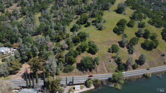9725 E Highway 20, Clearlake Oaks, Califórnia 95423, Estados Unidos