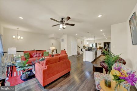 8346 Daydream Crescent, Pasadena, Мериланд 21122, Соединенные Штаты