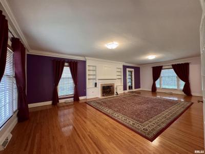 360 N NORMAL Street, Macomb, Illinois 61455, Amerika Birleşik Devletleri