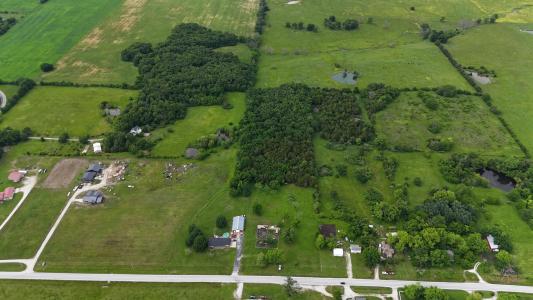 000 & 3801 Highway D, Bolivar, Missouri 65613
