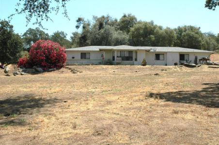 30717 Seminole Drive, Coarsegold, California 93614, USA