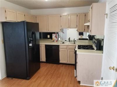 24 Prestwick Way, Edison, Нью-Джерси 08820, Соединенные Штаты