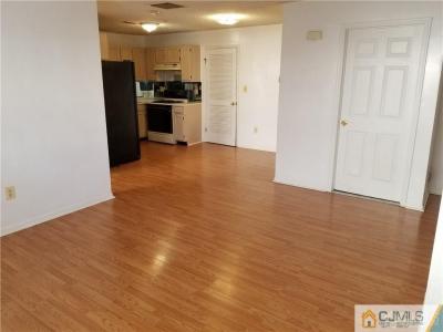 24 Prestwick Way, Edison, Нью-Джерси 08820, Соединенные Штаты