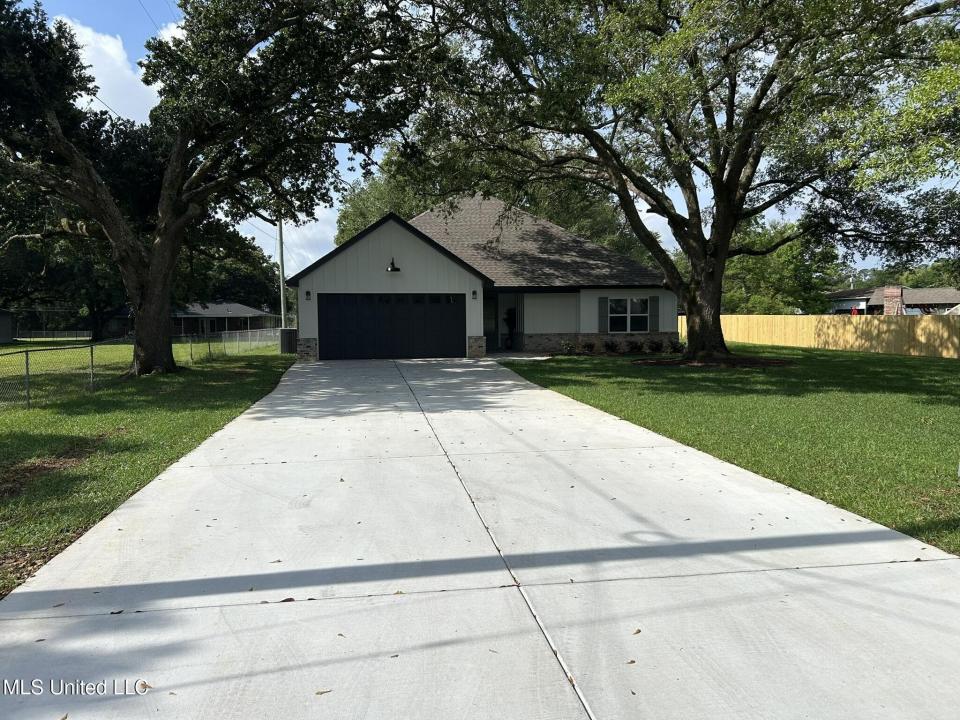 3076 Highland Avenue, D'Iberville, Миссисипи 39540, Соединенные Штаты