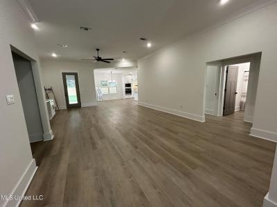 3076 Highland Avenue, D'Iberville, Миссисипи 39540, Соединенные Штаты