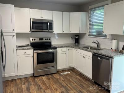 247 E Cabarrus Avenue, Concord, North Carolina 28025, USA