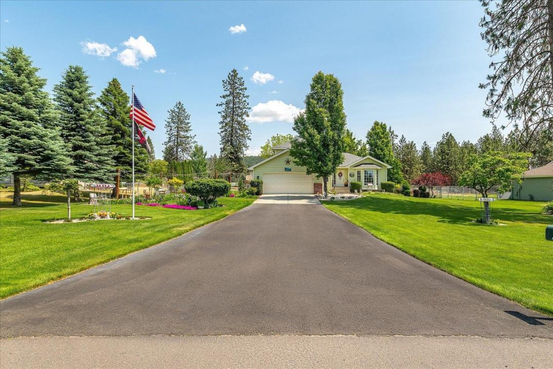 16324 N Cimmeron Ct, Nine Mile Falls, Вашингтон 99026, Соединенные Штаты