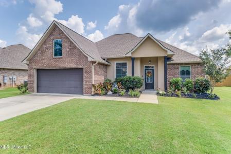 2018 Pelican Circle, Long Beach, Mississippi 39560, Estados Unidos