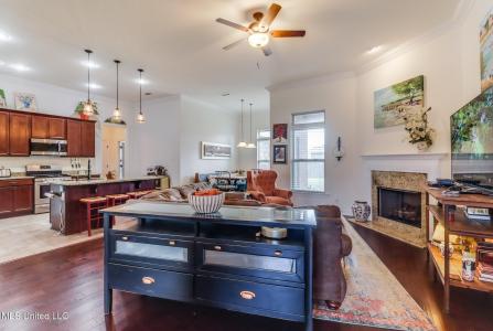 2018 Pelican Circle, Long Beach, Mississippi 39560, Estados Unidos