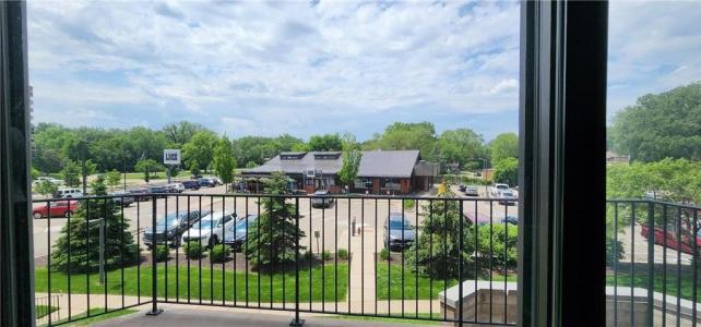 6500 Woodlake Drive 804, Richfield, Minnesota 55423