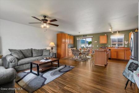 6157 W LOFTY RIDGE ST, Rathdrum, Idaho 83858, USA