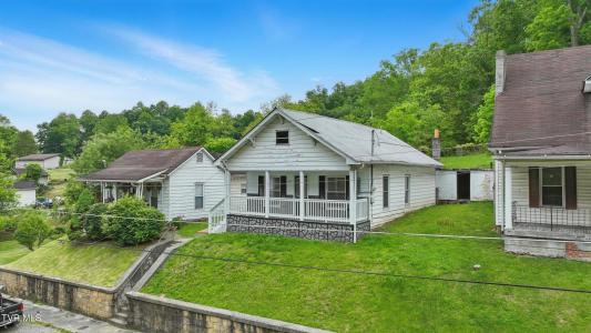 631 Northeast Meadow Street, Coeburn, Virginie 24230, États-Unis