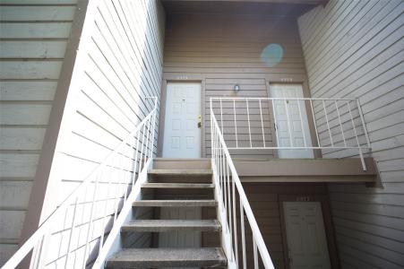 8575 Sands Point Drive 100, Houston, Texas 77036, USA