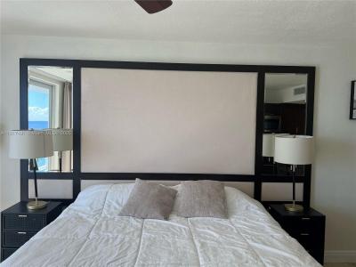 Sunny Isles Beach, Floryda 33160, USA