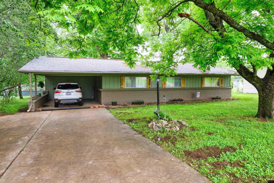 83 CRESTVIEW ROAD, Mountain Home, Arkansas 72653, Estados Unidos