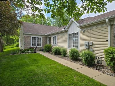 18699 Kalmar Court, Lakeville, Minnesota 55044