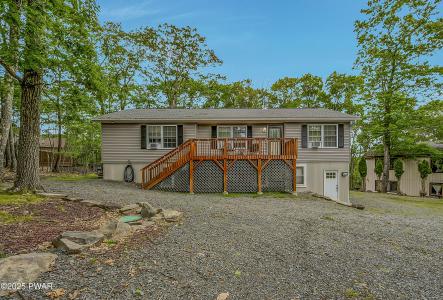 1011 Salem Place, Lake Ariel, Pensilvania 18436, Estados Unidos