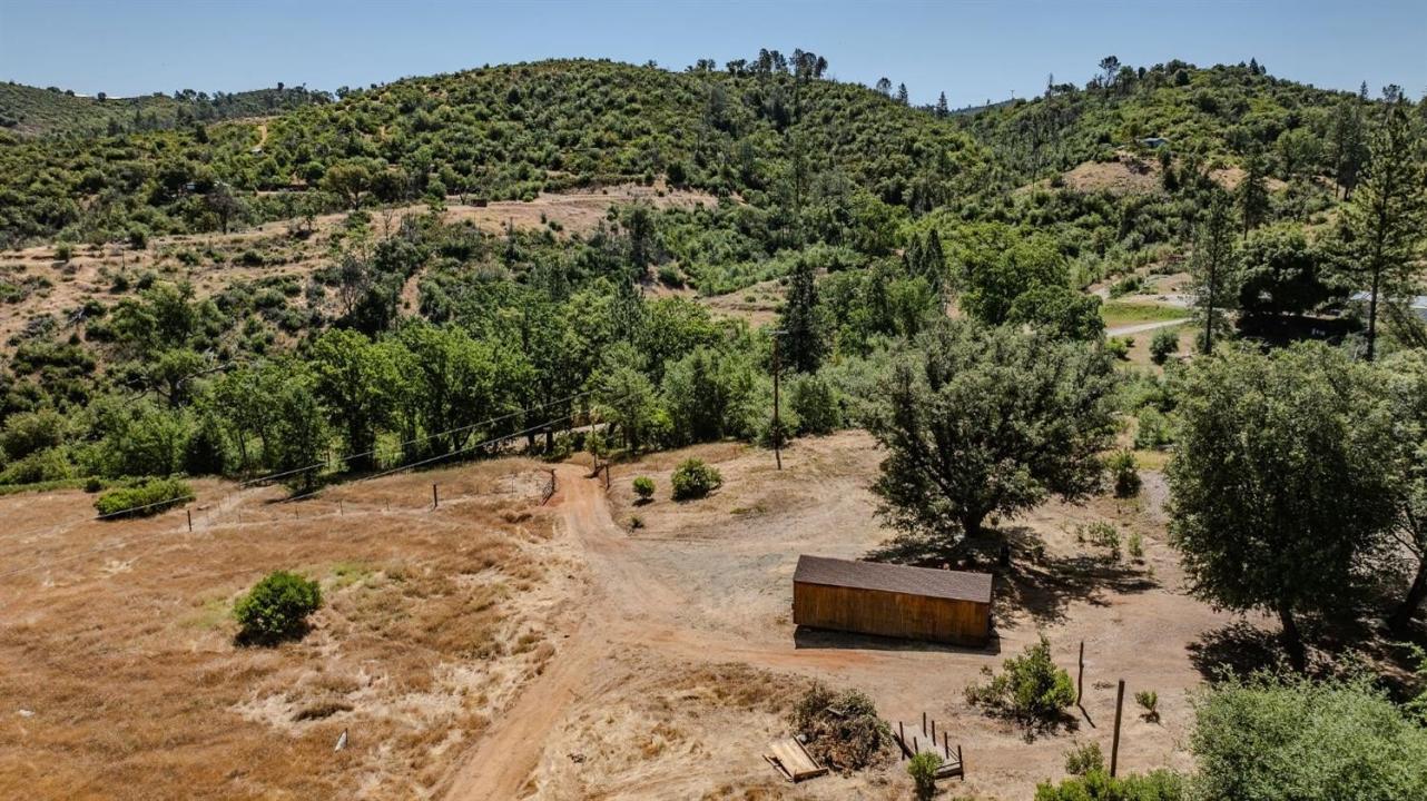 Hawver Road, Mokelumne Hill, California 95245