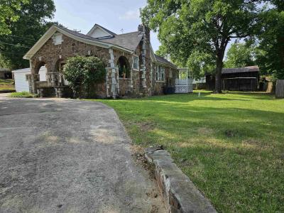 1421 W 25th Street, North Little Rock, Arkansas 72114, USA
