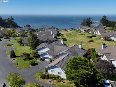 210 SCHOONER BAY DR, Brookings, Oregon 97415, USA
