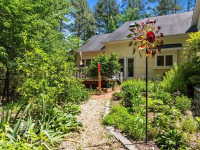 676 Whitehurst, Pittsboro, Северная Каролина 27312, Соединенные Штаты