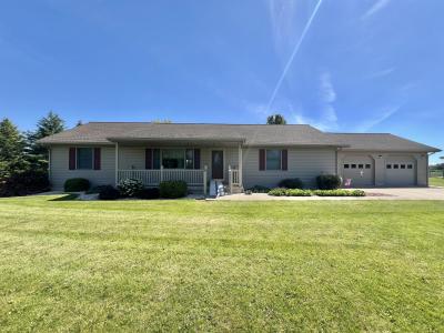 5781 S Waldron Road, Pittsford, Michigan 49271, USA