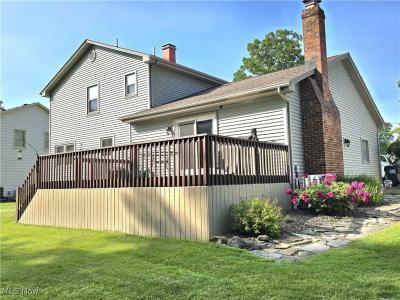4885 Warwick Drive S, Canfield, Ohio 44406, USA