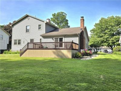 4885 Warwick Drive S, Canfield, Ohio 44406, USA