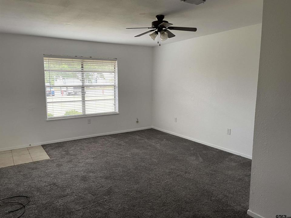 315 Circle Dr #2, Bogata, Texas 75417, Estados Unidos