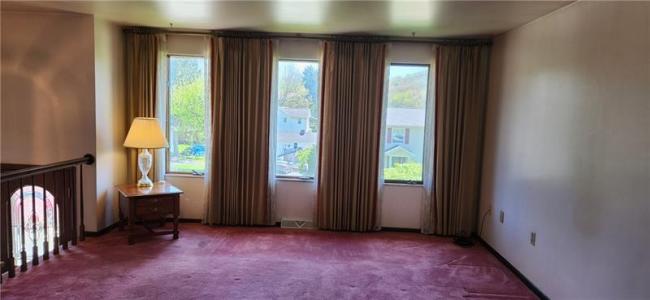 237 Melrose Drive, New Stanton, Pennsylvania 15672, USA