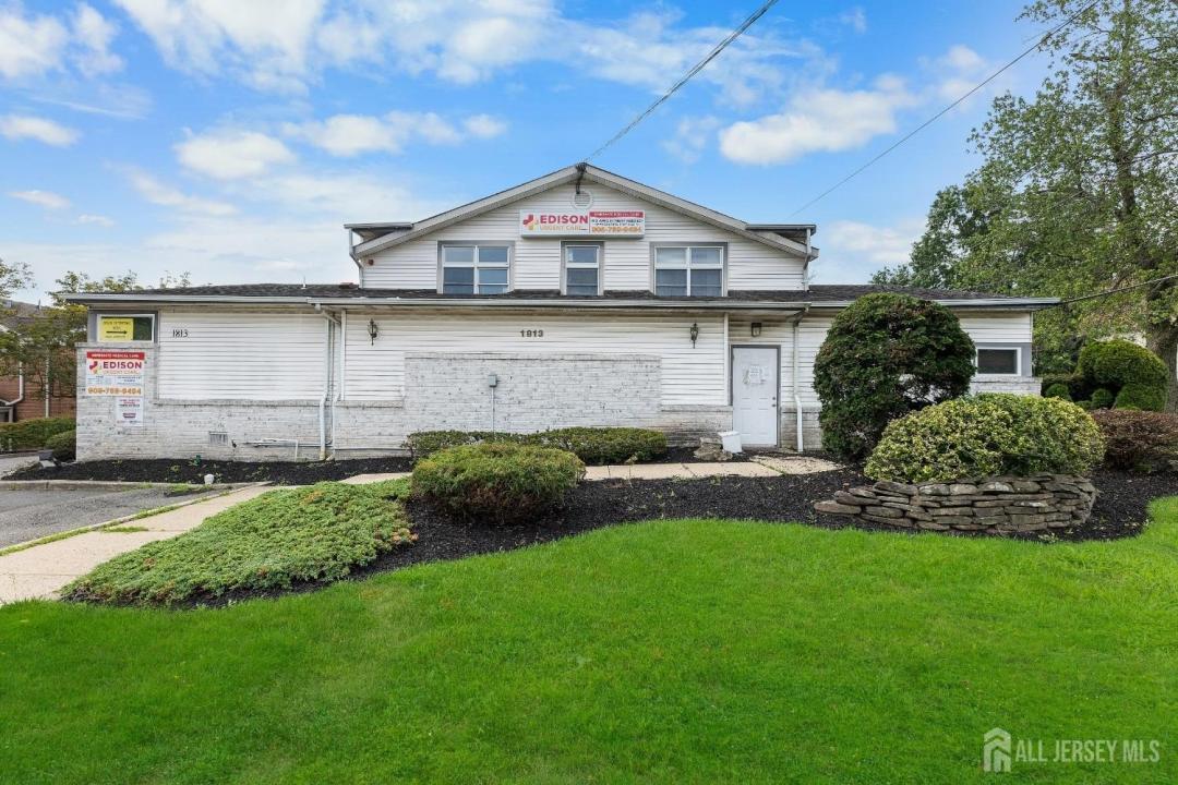 1813 Oak Tree Road Road, Edison, Nova Jersey 08820, Estados Unidos