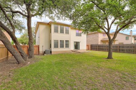 223 Woodlake DR, Georgetown, טקסס 78633, ארצות הברית של אמריקה