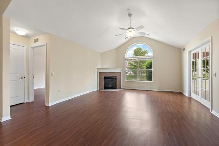 16033 S Messenger Circle, Homer Glen, Illinois 60491