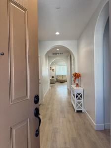 1405 W Tyler Court, Visalia, 캘리포니아 93291, 미국