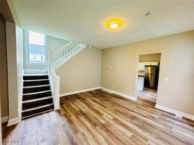 2230 E 90th Street, Cleveland, 오하이오 44106, 미국