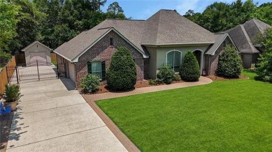 232 OLD MILL Loop, Pearl River, Louisiana 70452, USA