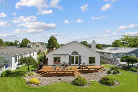 6485 E Harbor Road, Marblehead, Ohio 43440, USA