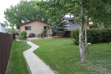 1335 4 AVENUE SW, Drumheller, Alberta T0J 0Y3, Canada