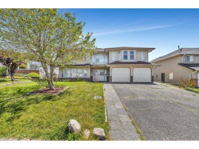 3096 KINGFISHER, Abbotsford, British Columbia V2T 5K5, Canada
