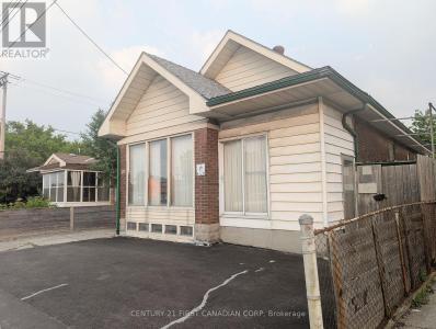 1169 OXFORD STREET EAST, London East (east G), Ontario N5Y 3L7, Canadá