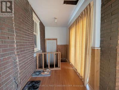 1169 OXFORD STREET EAST, London East (east G), Ontario N5Y 3L7, Canadá